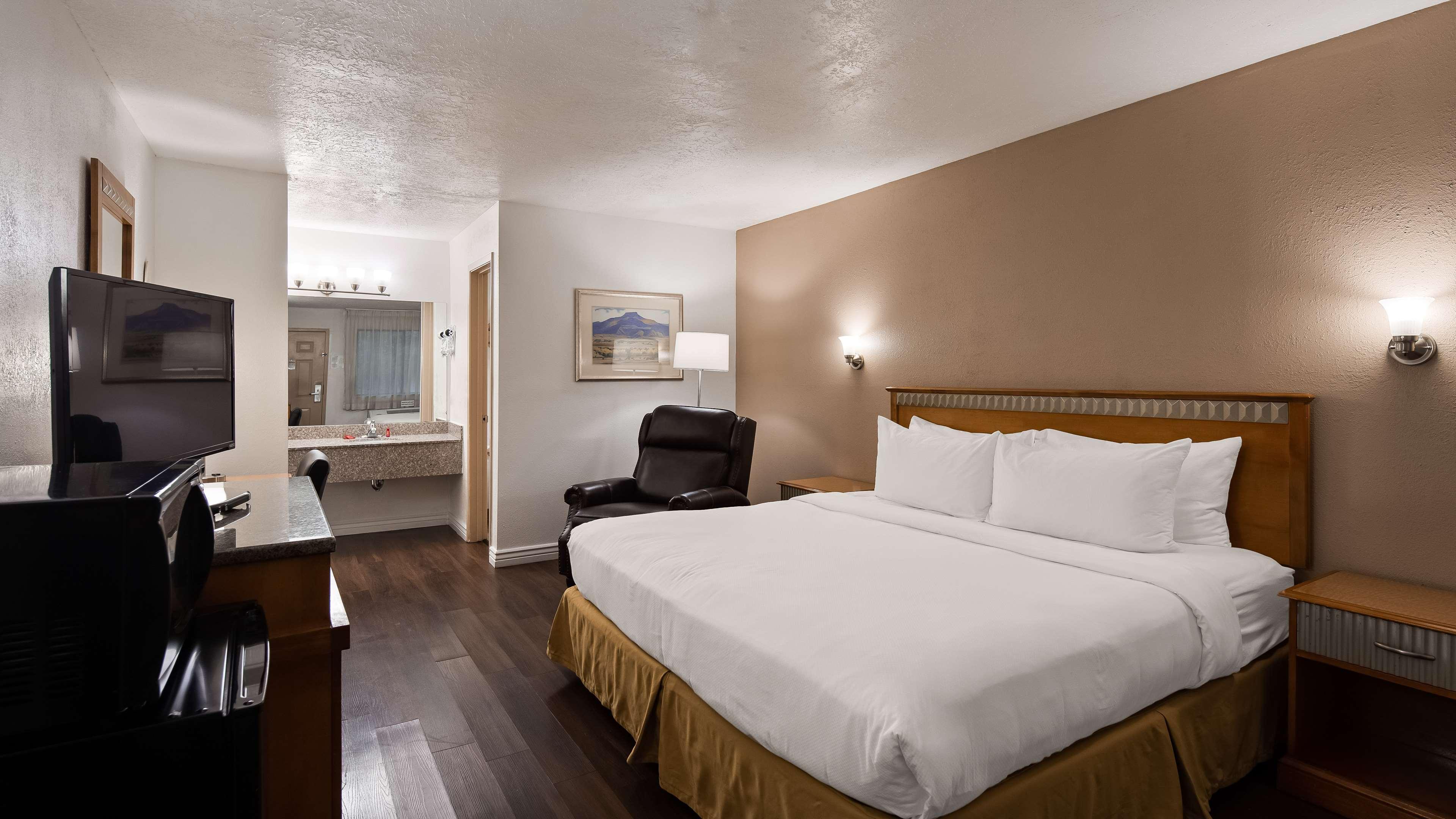 Surestay Plus Hotel By Best Western Albuquerque I-40 Eubank Экстерьер фото